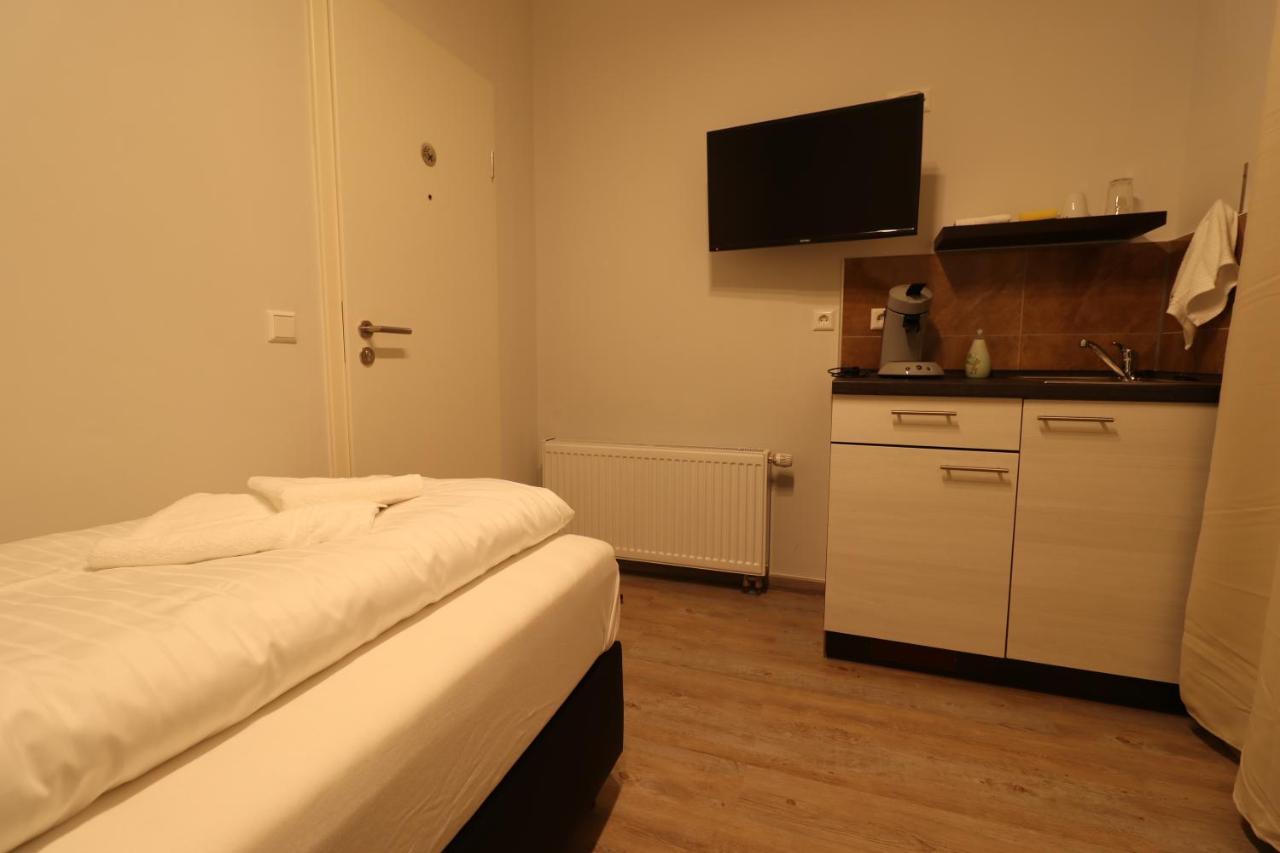 Schiller Pension Bielefeld Luaran gambar