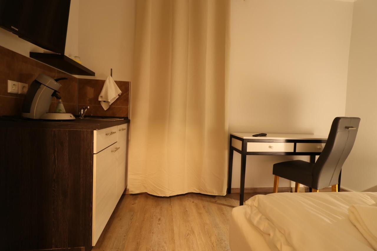Schiller Pension Bielefeld Luaran gambar